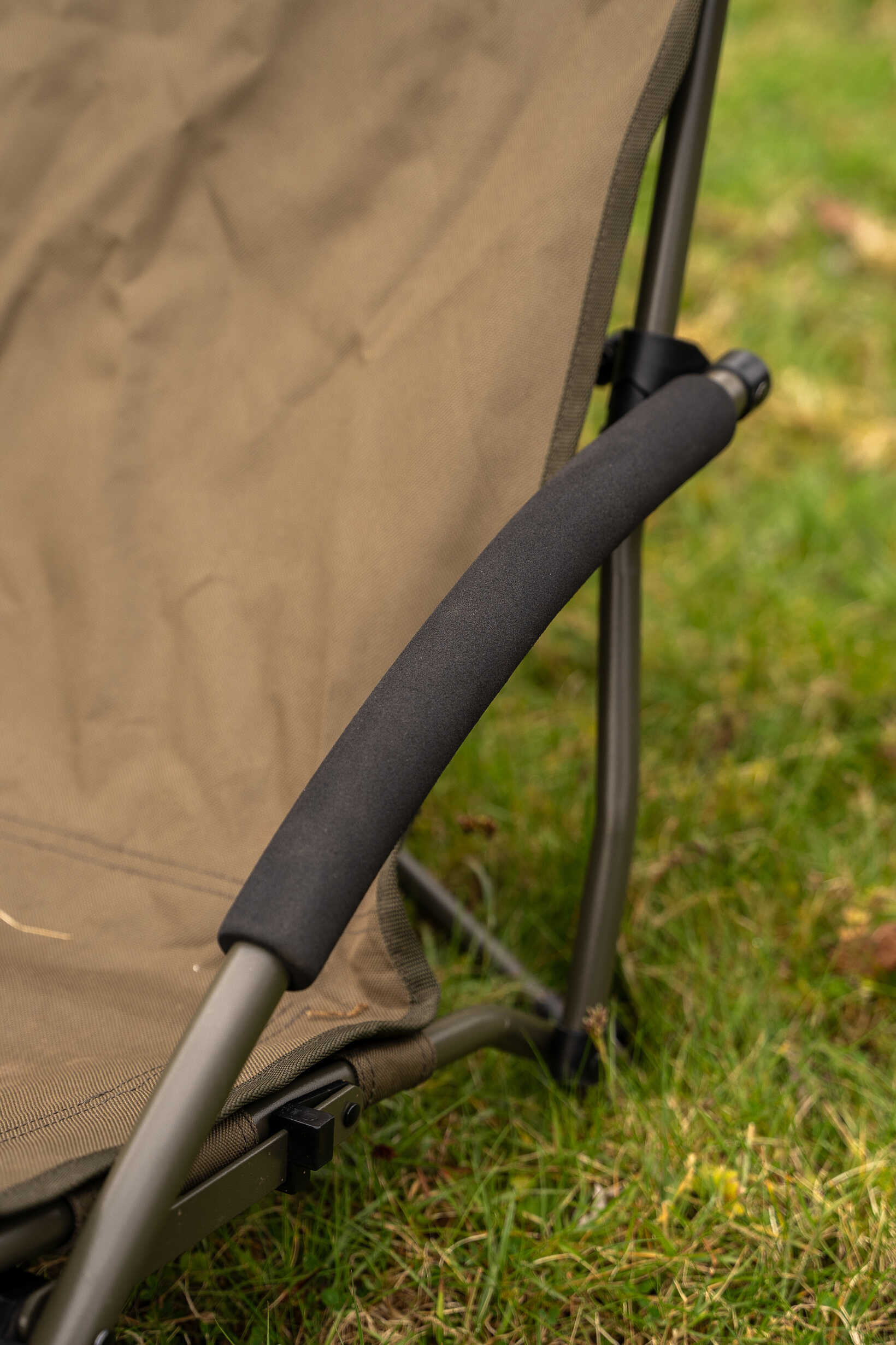 Sedia da Pesca alla Carpa Avid Revolve Low Chair